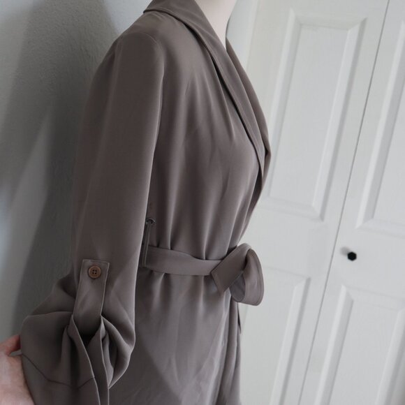 Babaton (Aritzia) Grey Draped Belted Blazer – Size XS - Picture 3 of 8